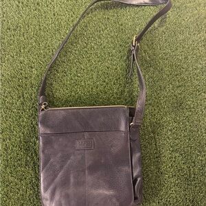 Relic Black Leather Messenger Bag